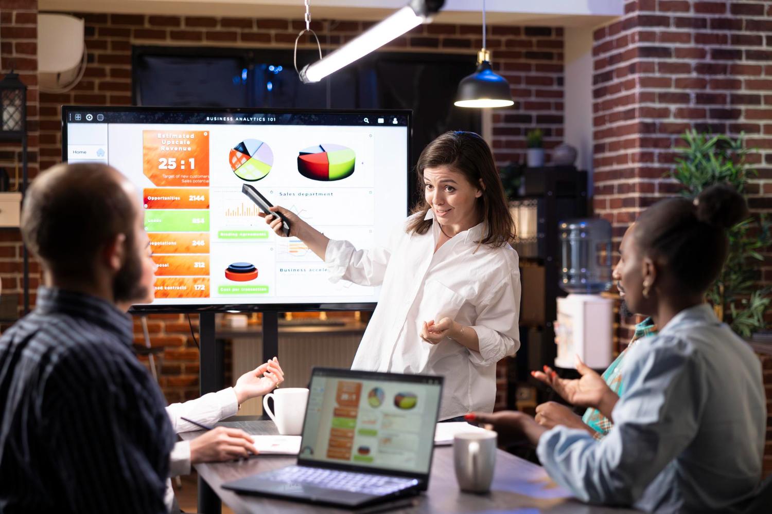 Strategic Trends to Help You Scale Your Digital Agency in 2025